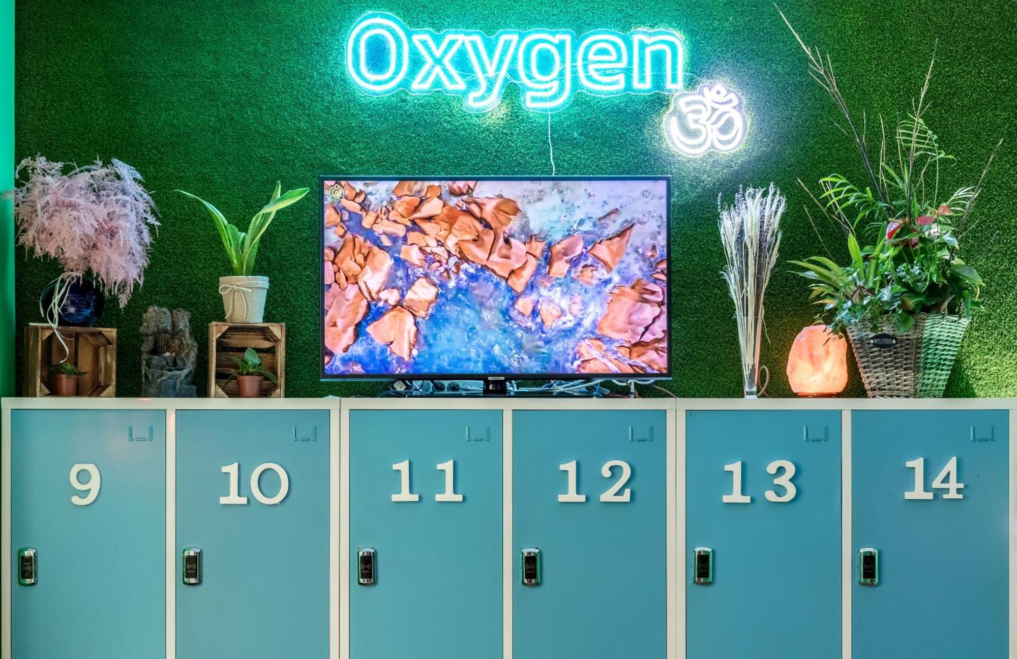 Oxygen Hostel Capsula Madrid Ngoại thất bức ảnh